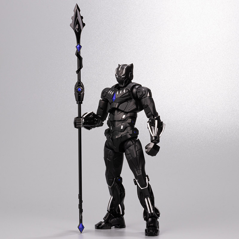 FIGHTING ARMOR Black Panther